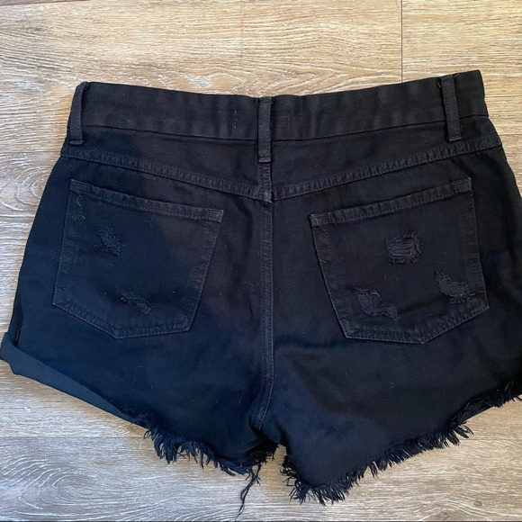 High Waist Distressed Shorts - Picture 5 of 5